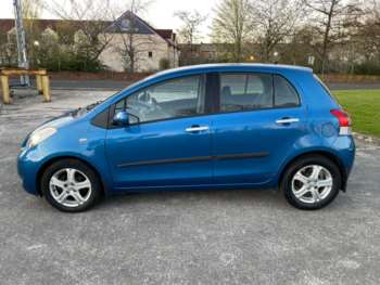 Used Toyota Yaris 2010 for sale - 75105965: Photo