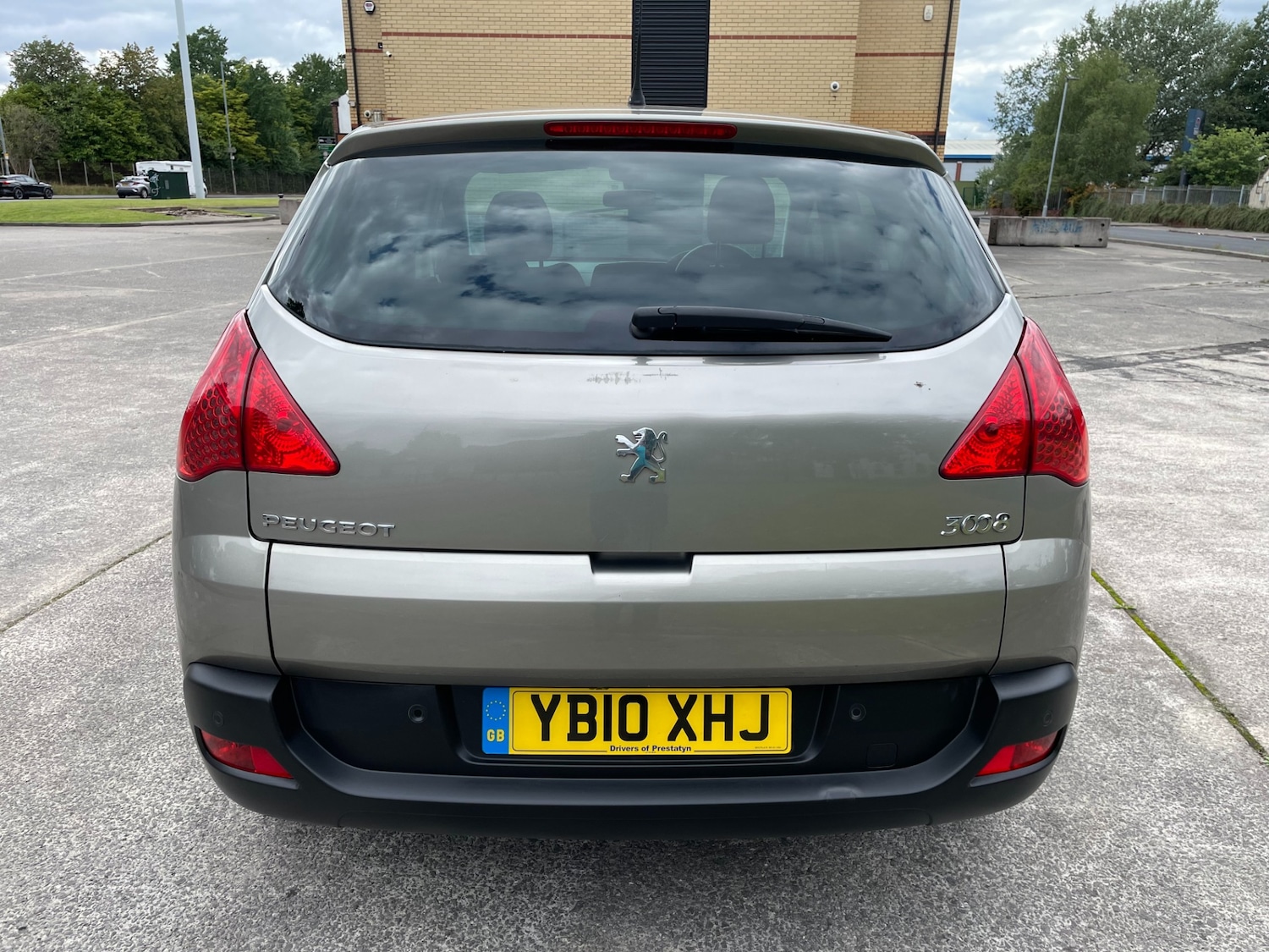 Vehicle 4