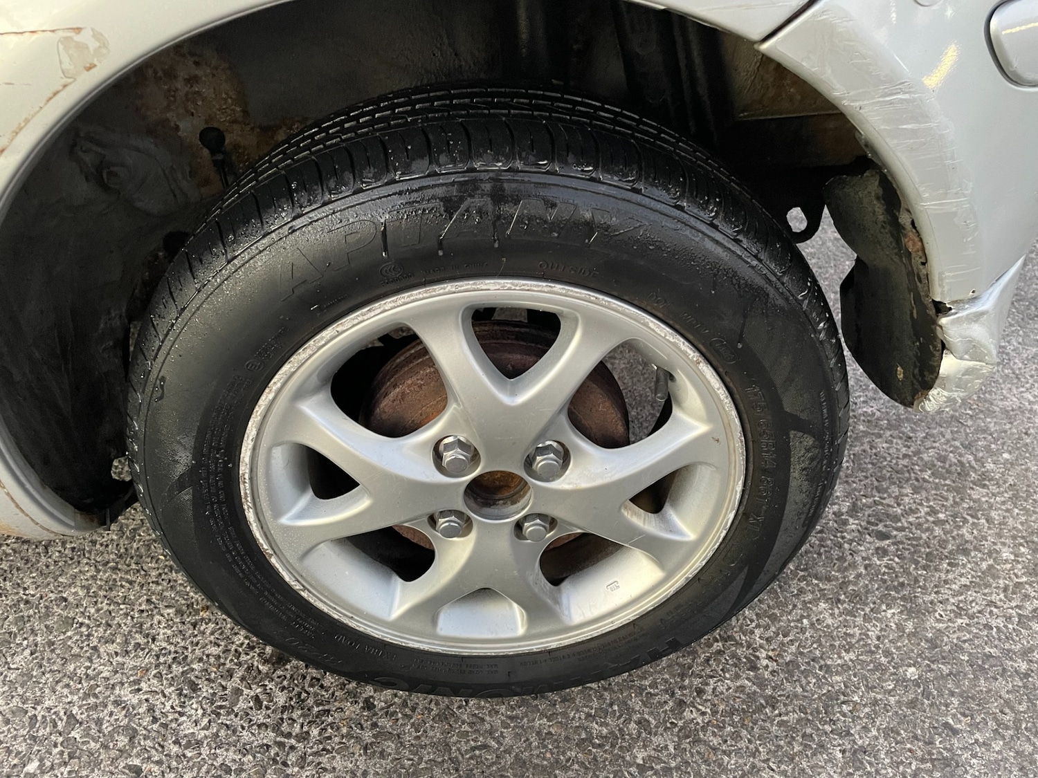 Used Toyota Yaris 2004 for sale - 76606081: Photo 22