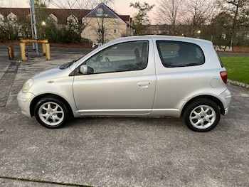 Used Toyota Yaris 2004 for sale - 76606081: Photo