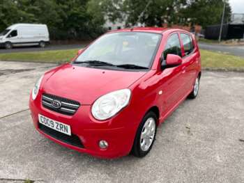 2009 (09) - 1.1 Red 5dr