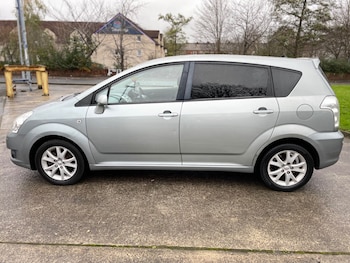 Used Toyota Verso 2008 for sale - 76606099: Photo