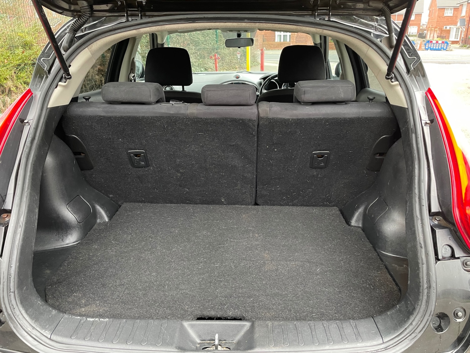 Used Nissan Juke 2014 for sale - 77420500: Photo 24