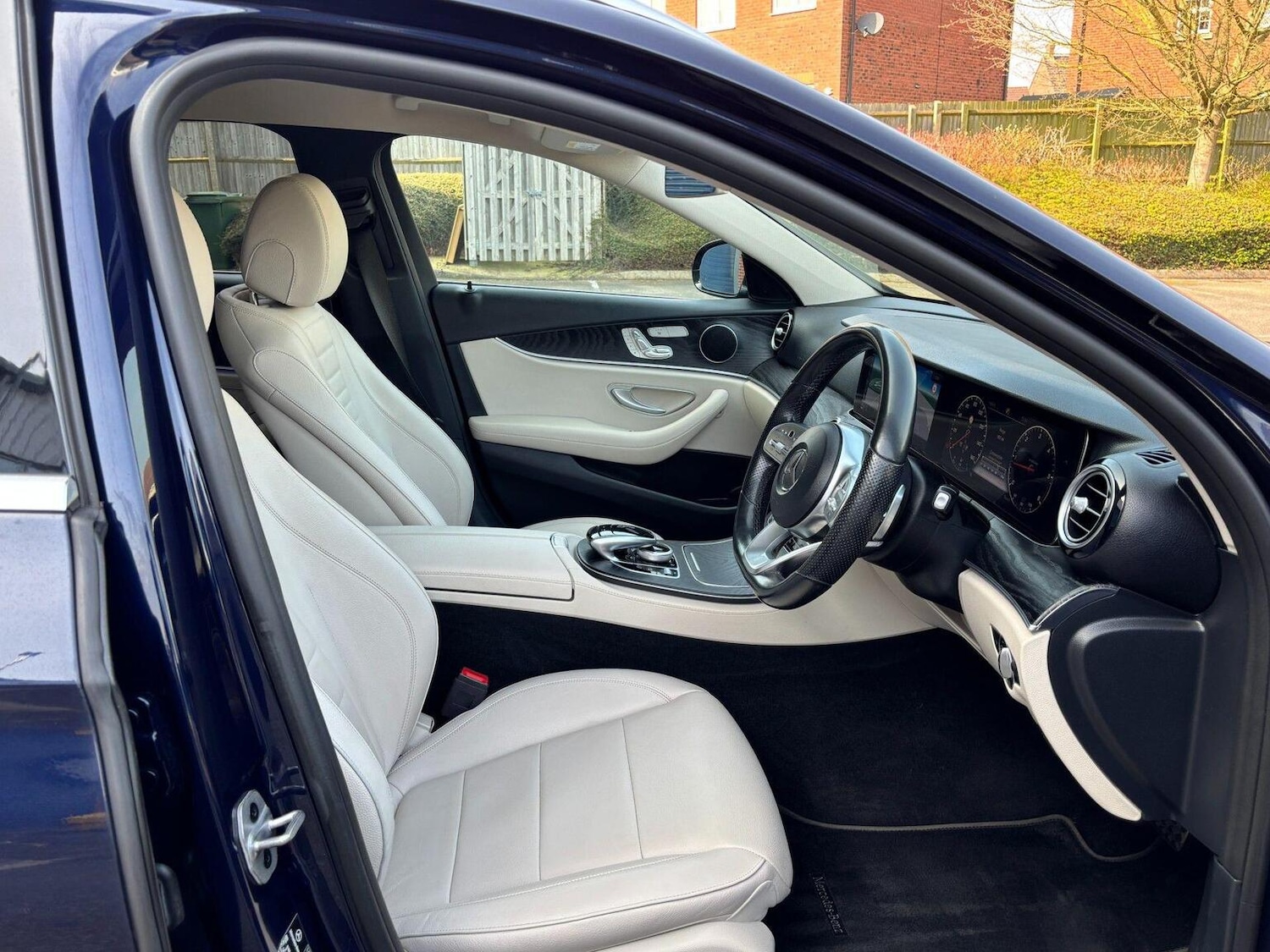 Used Mercedes-Benz E Class 2020 for sale - 78004524: Photo 29