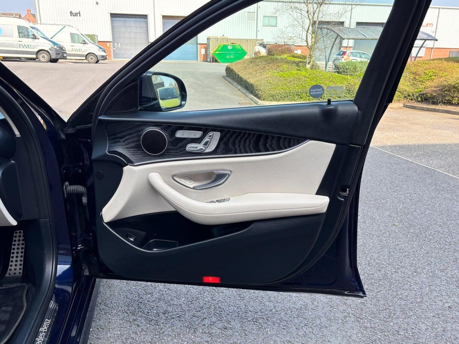 Used Mercedes-Benz E Class 2020 for sale - 78004524: Photo 35