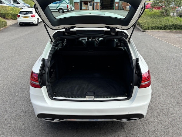 Used Mercedes-Benz C-Class 2018 for sale - 75311124: Photo 37