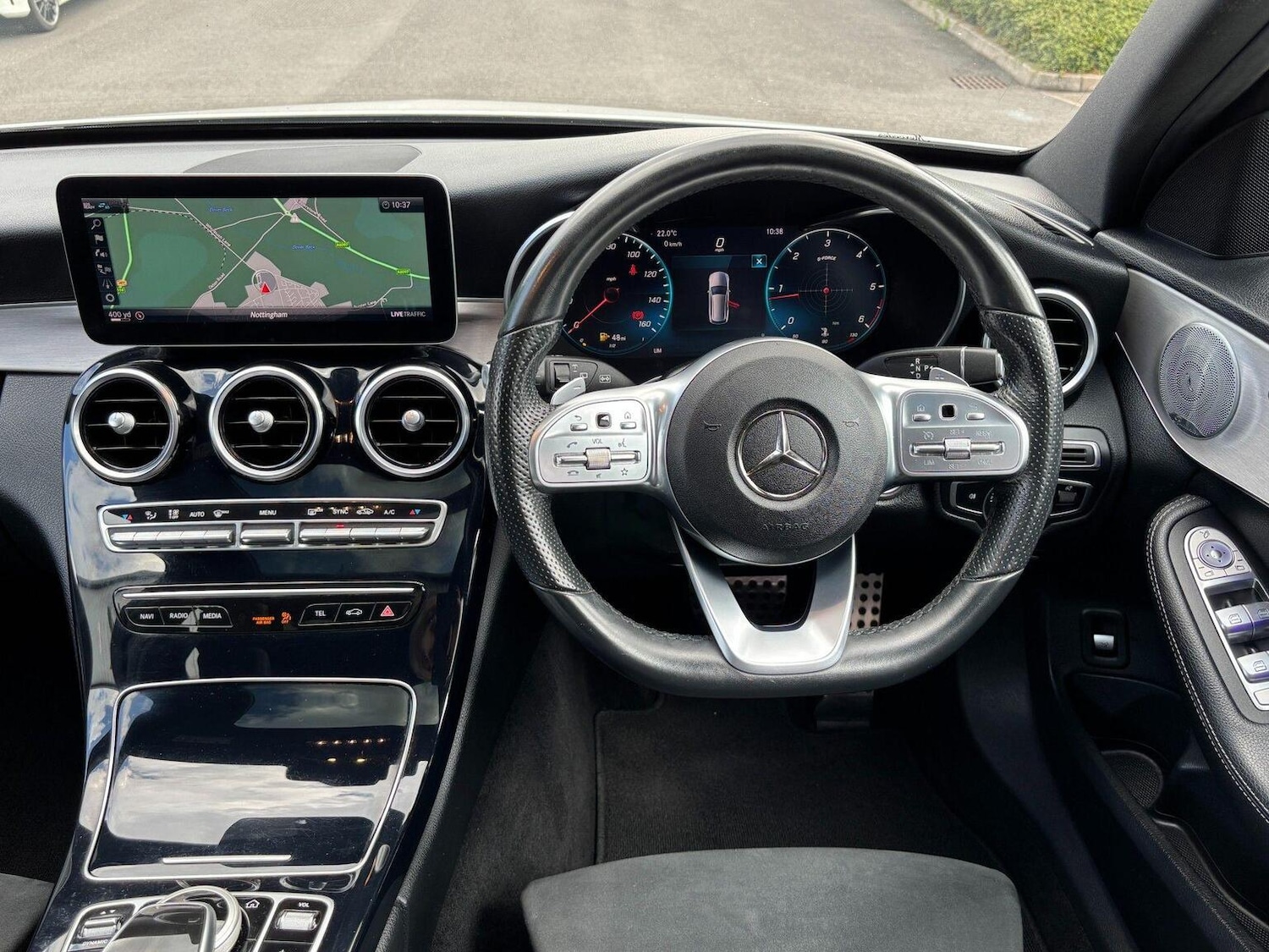 Used Mercedes-Benz C Class 2018 for sale - 76751857: Photo 30