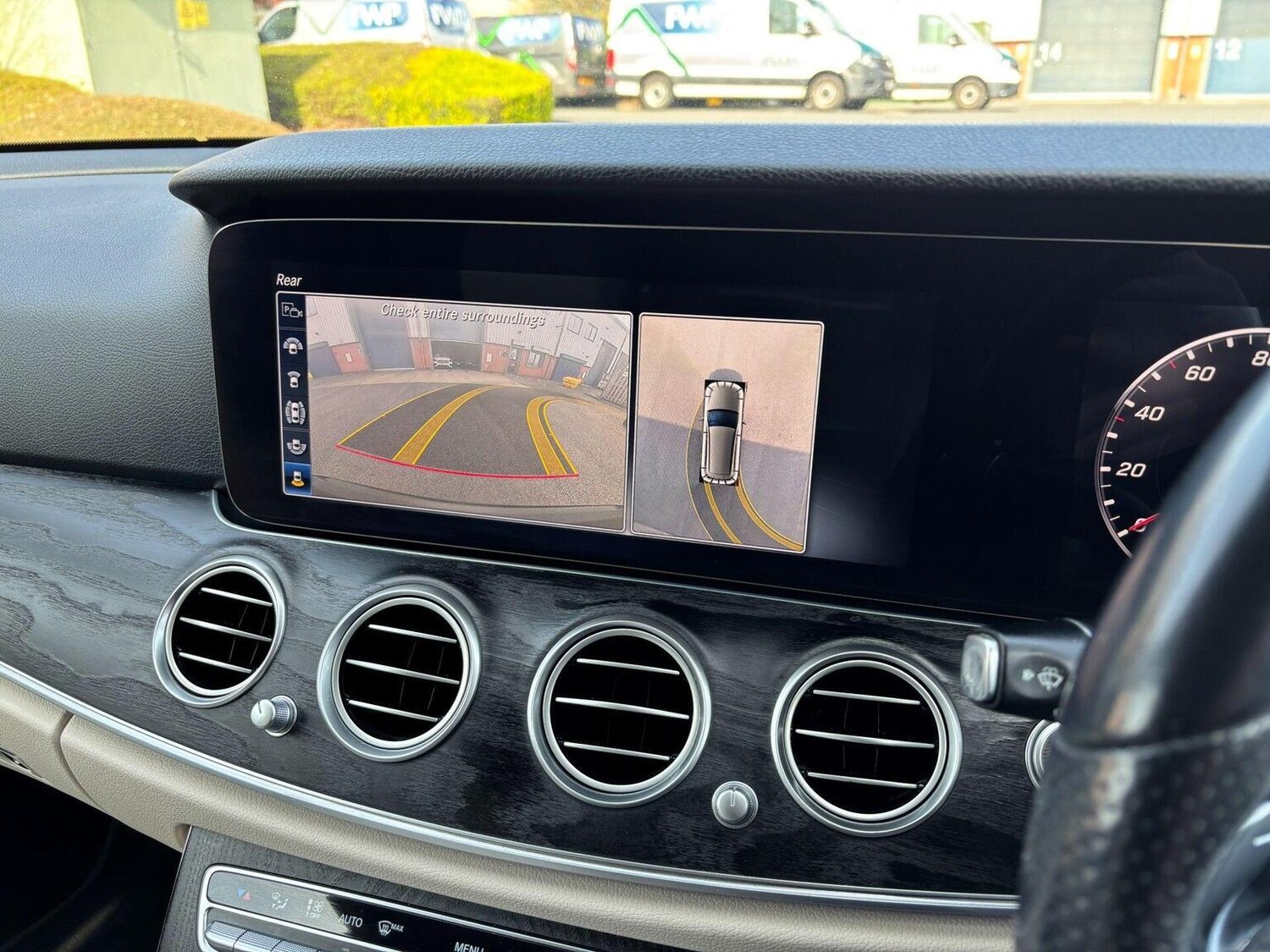 Used Mercedes-Benz E Class 2020 for sale - 78222979: Photo 11