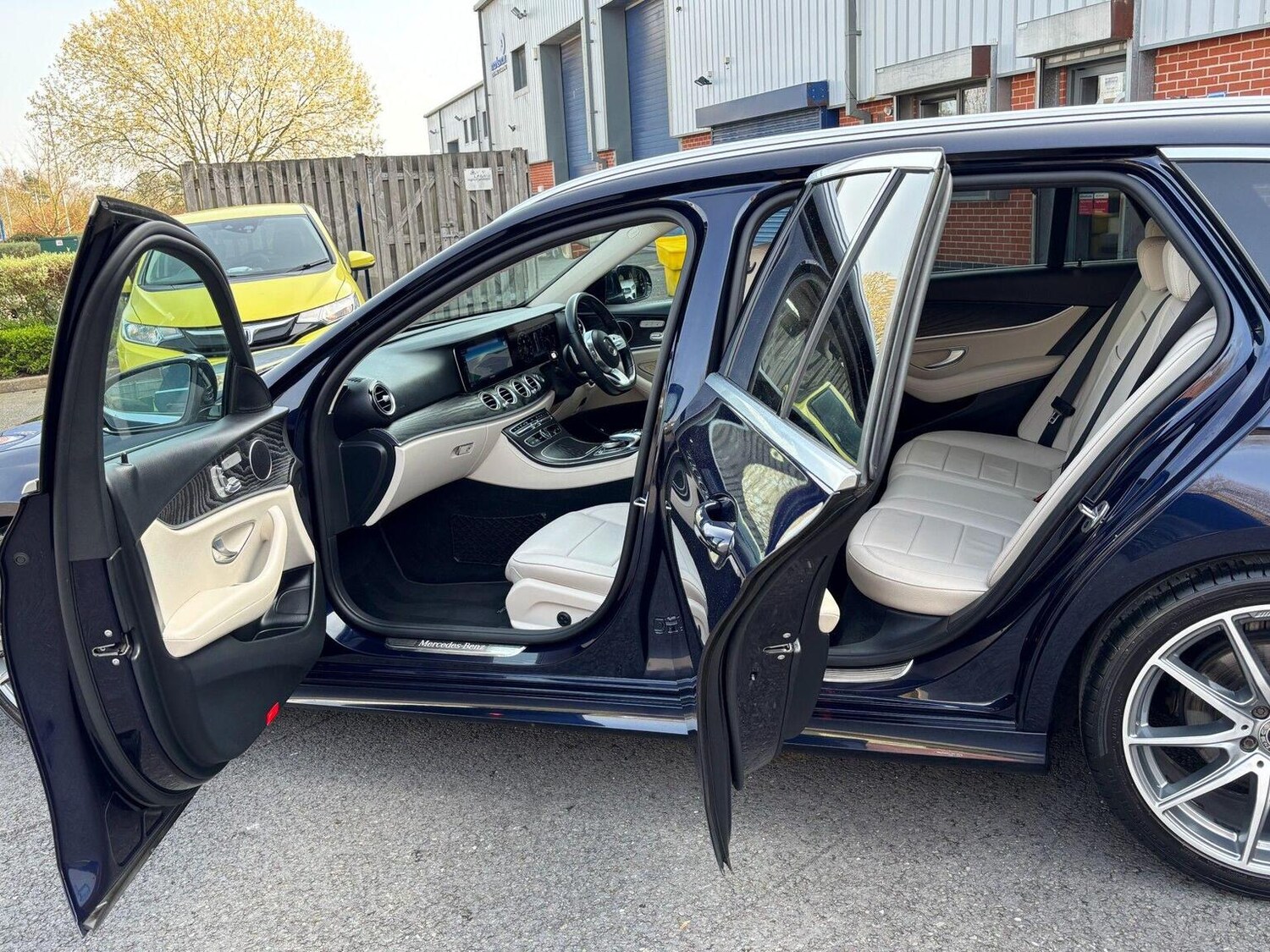 Used Mercedes-Benz E Class 2020 for sale - 78222979: Photo 19