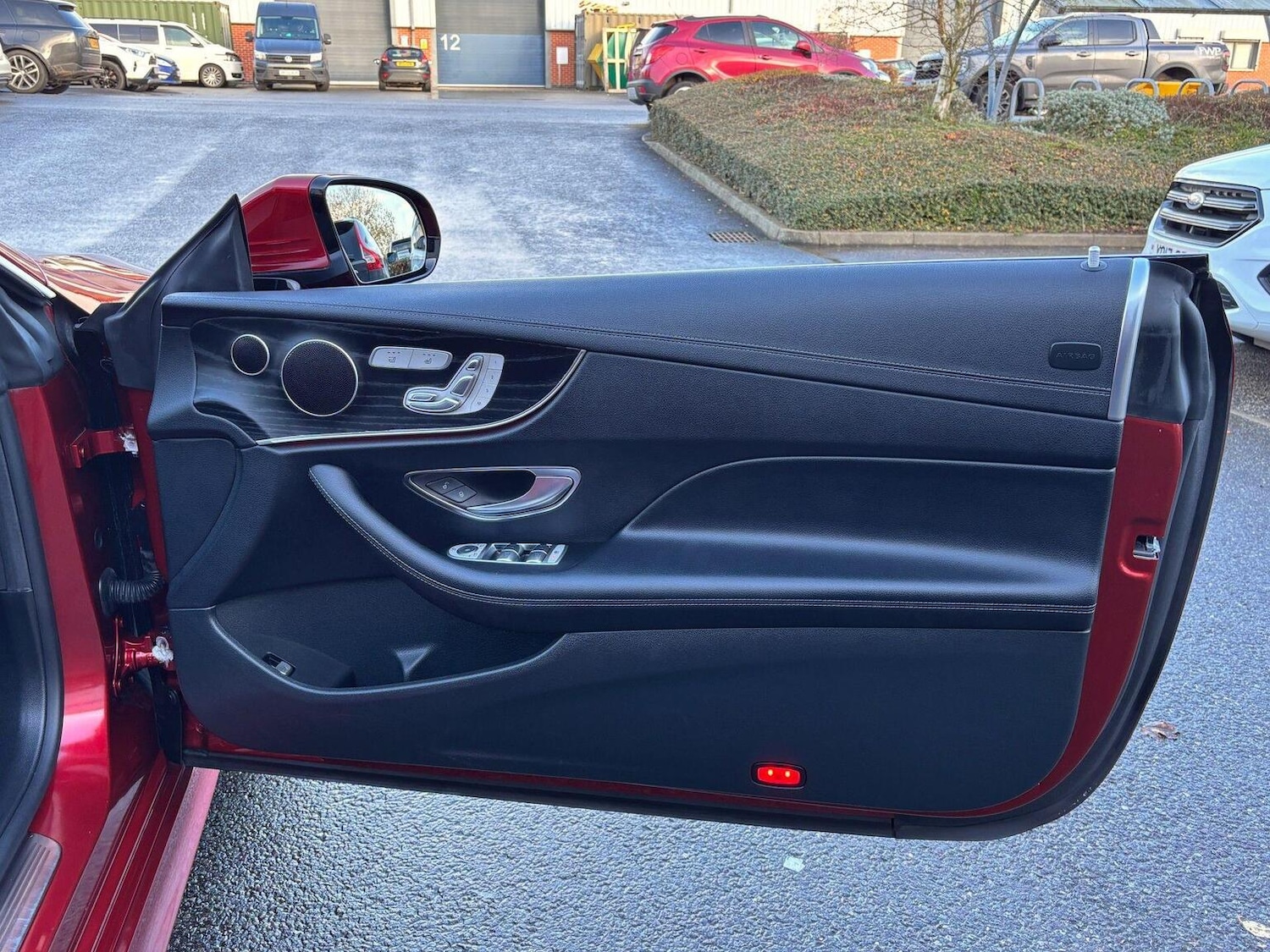 Used Mercedes-Benz E Class 2018 for sale - 76863936: Photo 23