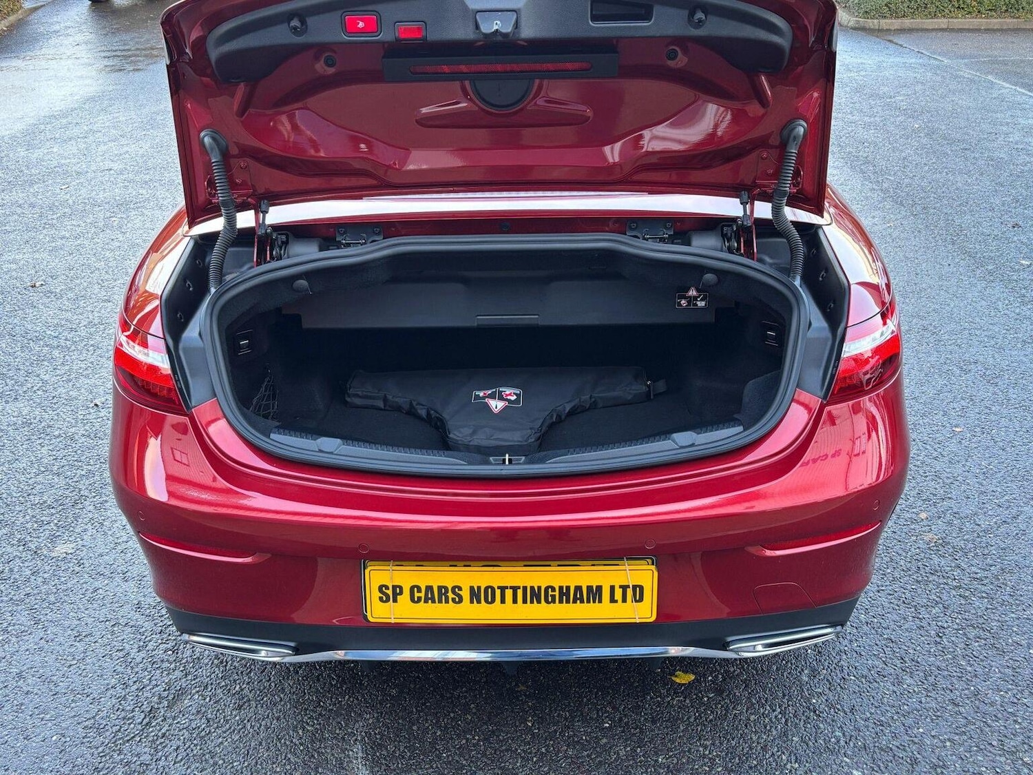 Used Mercedes-Benz E Class 2018 for sale - 76863936: Photo 28