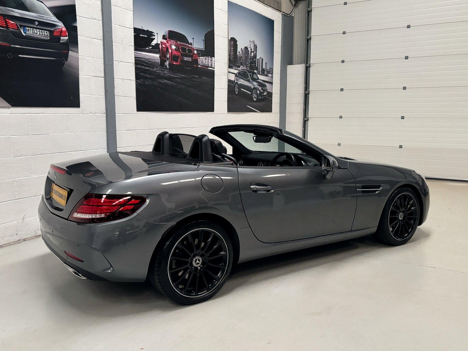Used Mercedes-Benz SLC 2017 for sale - 76314708: Photo 3