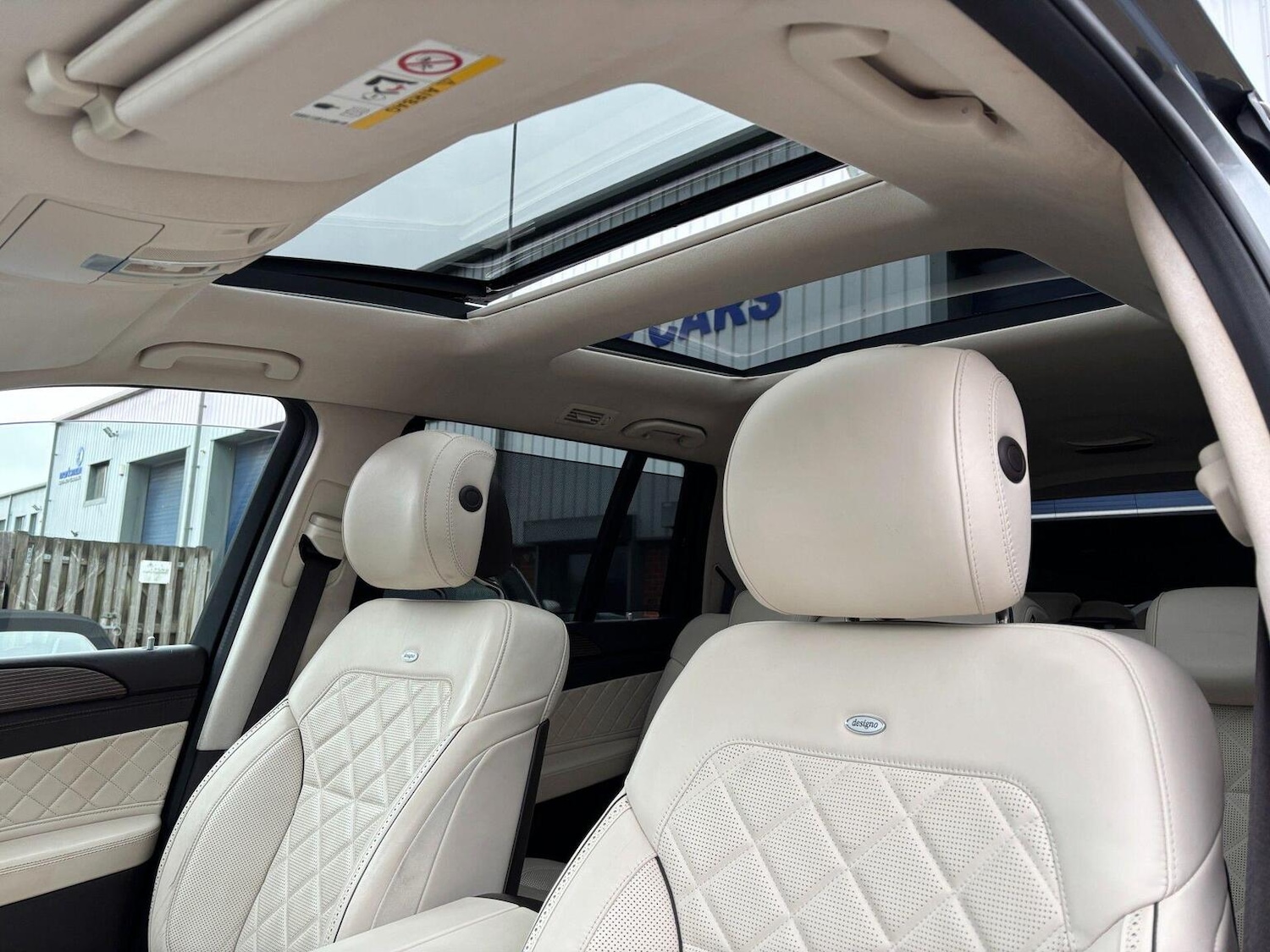 Used Mercedes-Benz GLS 2018 for sale - 77395162: Photo 11