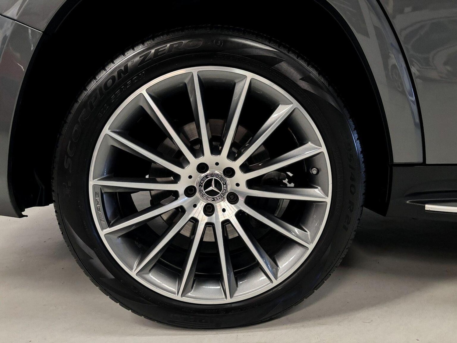 Used Mercedes-Benz GLS 2018 for sale - 77395162: Photo 46