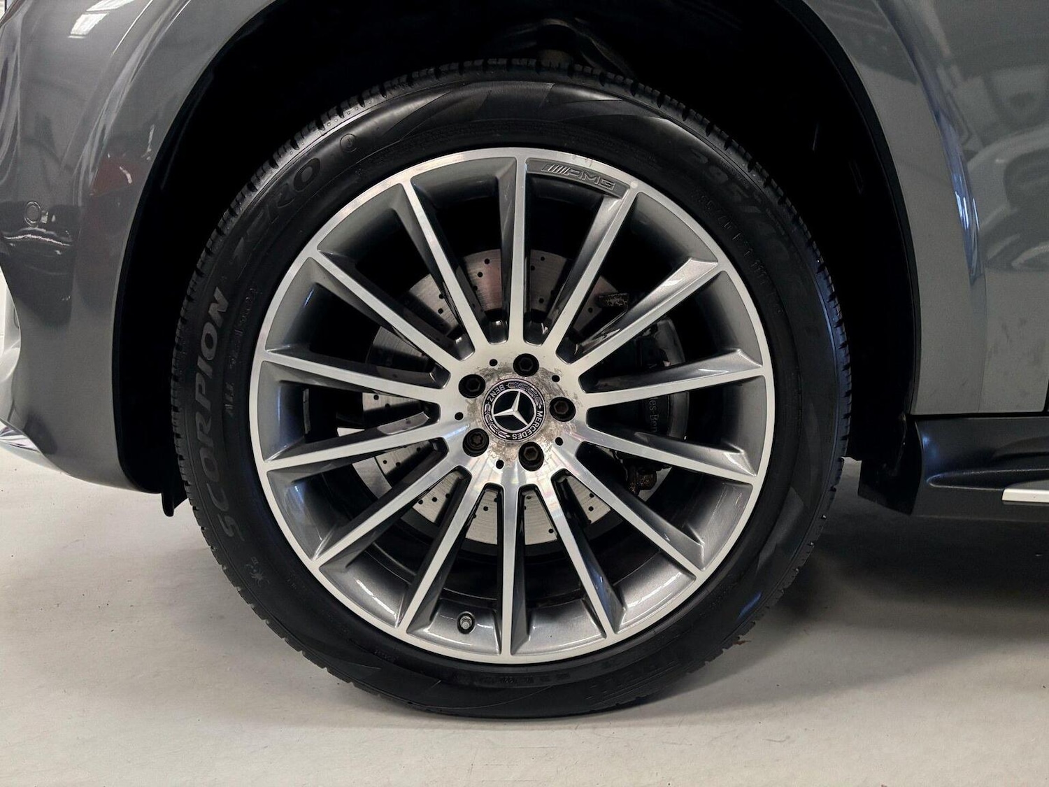 Used Mercedes-Benz GLS 2018 for sale - 77395162: Photo 49