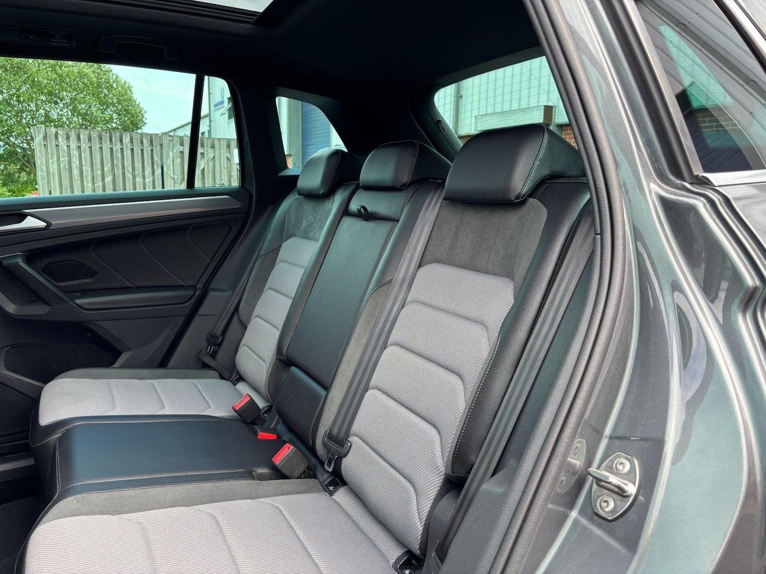 Used Volkswagen Tiguan 2019 for sale - 77080739: Photo 22