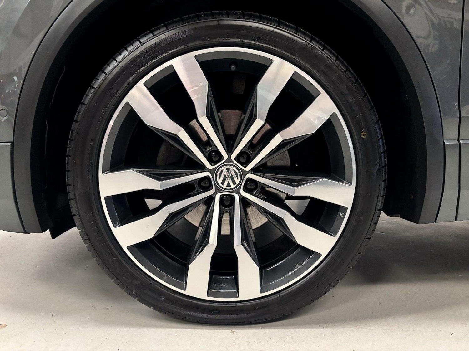 Used Volkswagen Tiguan 2019 for sale - 77080739: Photo 40