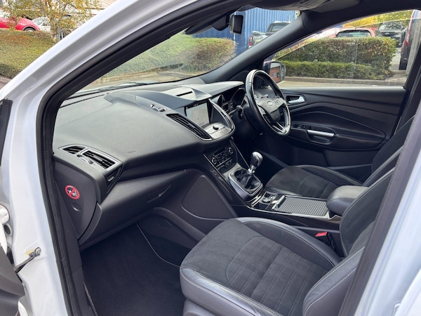 Used Ford Kuga 2017 for sale - 76227152: Photo 24
