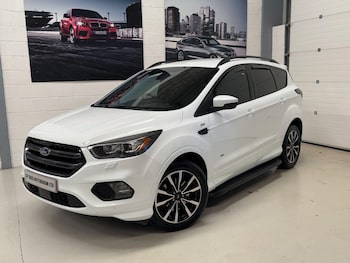 Used Ford Kuga 2017 for sale - 76227152: Photo 2