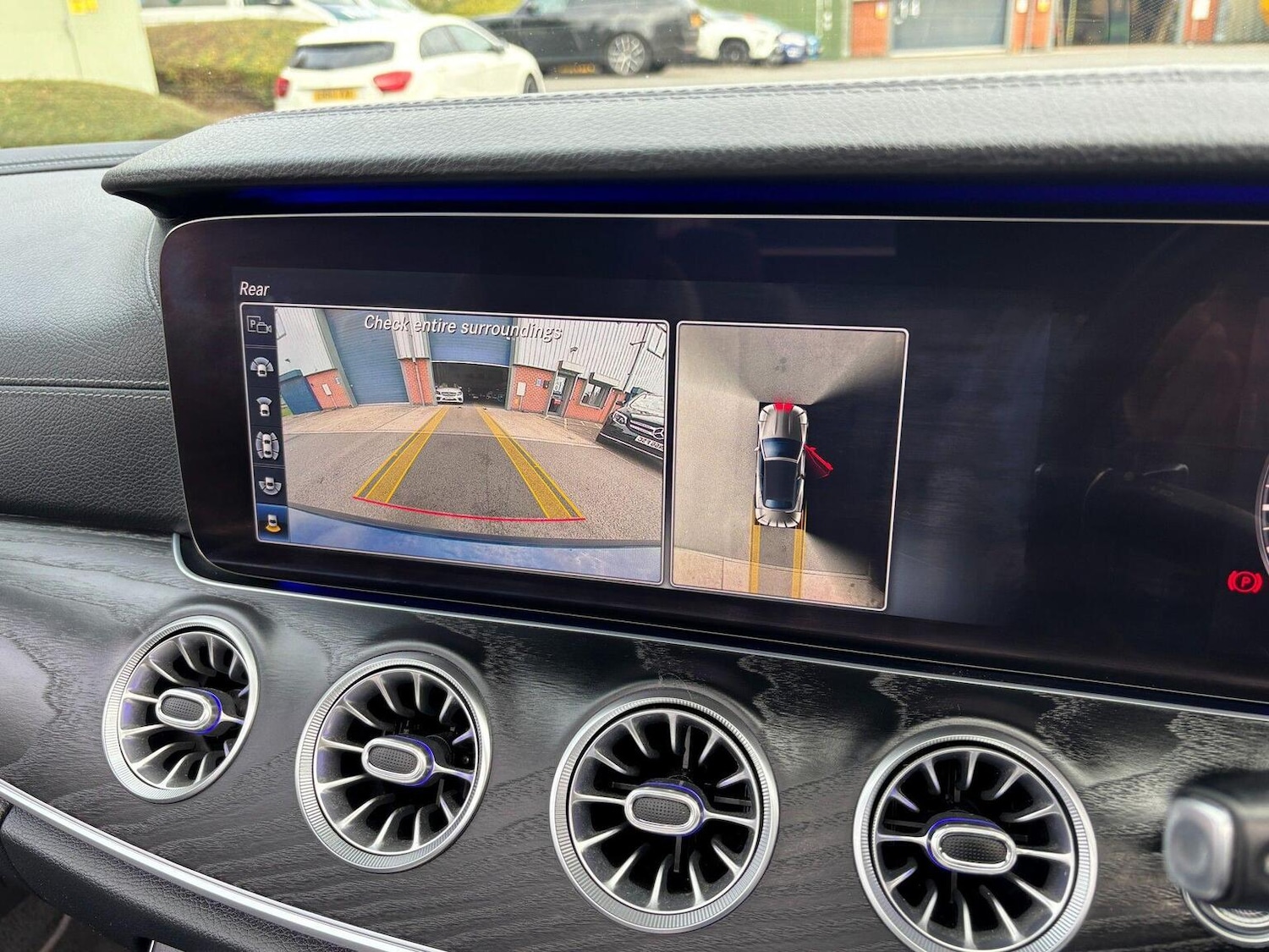 Used Mercedes-Benz E Class 2020 for sale - 76673152: Photo 12