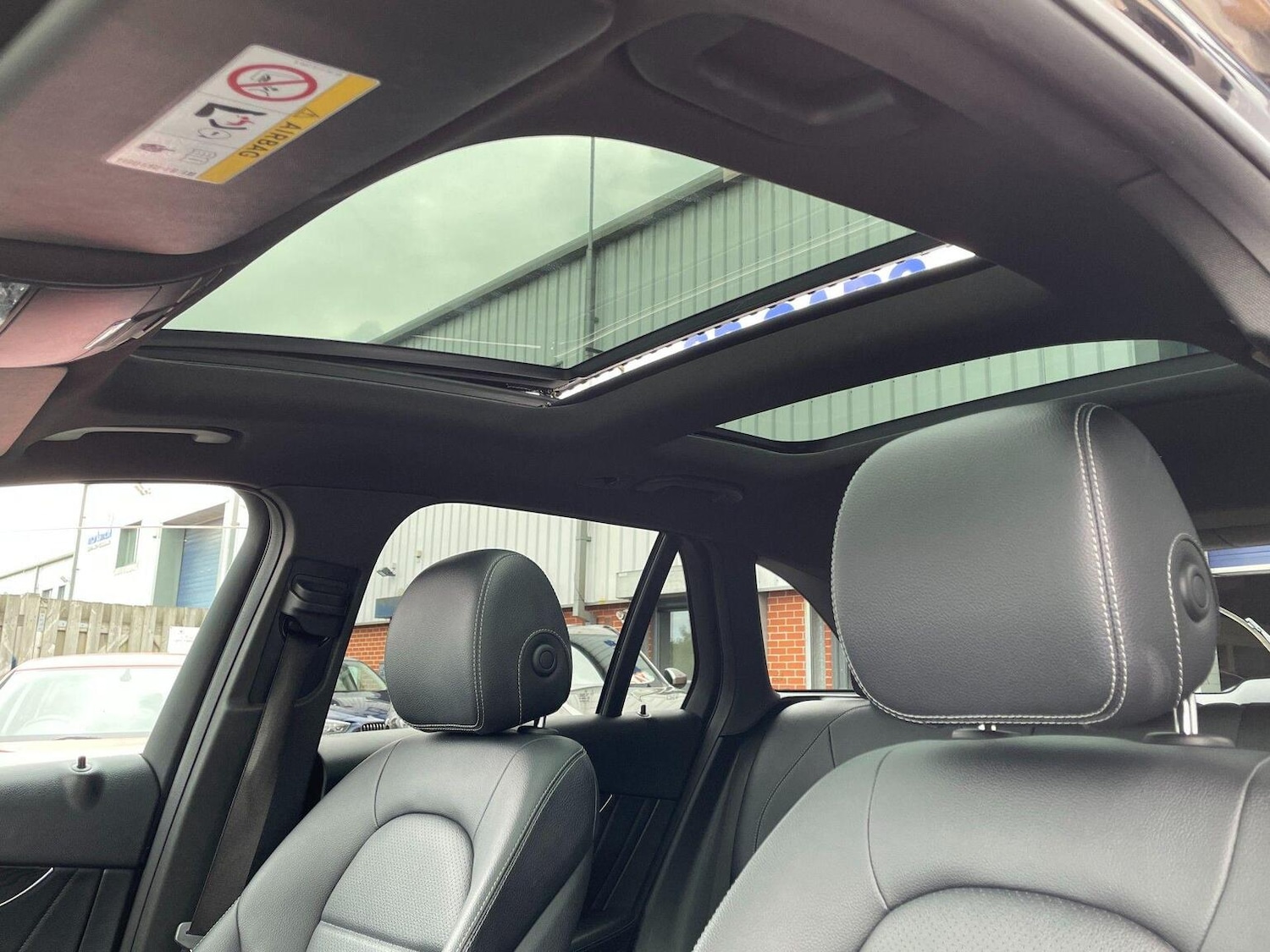 Used Mercedes-Benz GLC 2016 for sale - 76794065: Photo 8