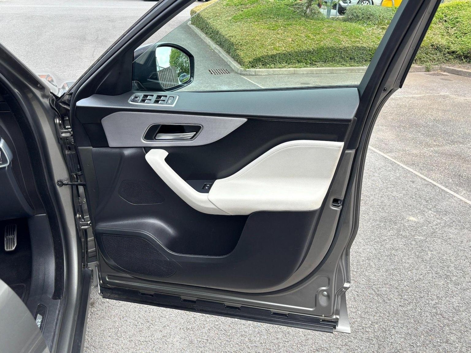 Used Jaguar F-Pace 2019 for sale - 77080748: Photo 29