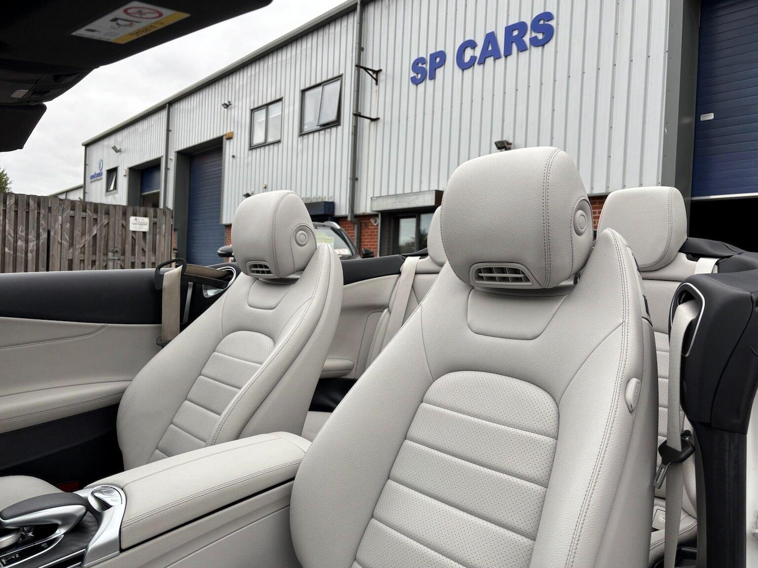 Used Mercedes-Benz C Class 2017 for sale - 76673147: Photo 22