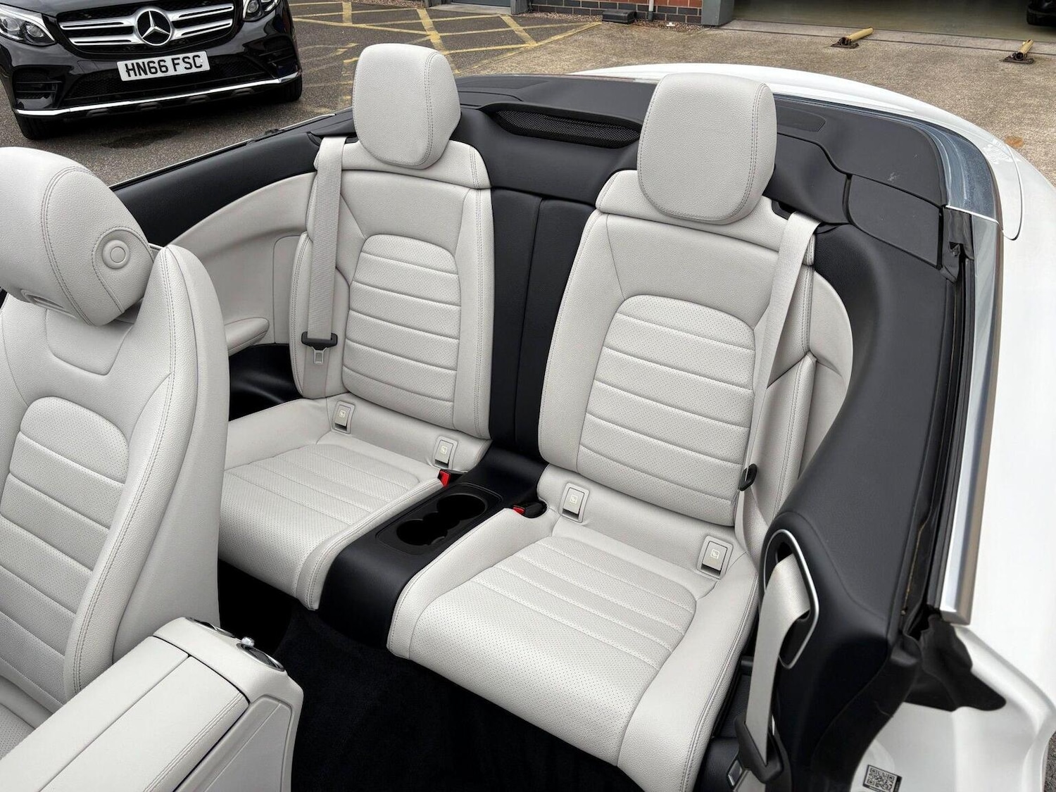 Used Mercedes-Benz C Class 2017 for sale - 76673147: Photo 34