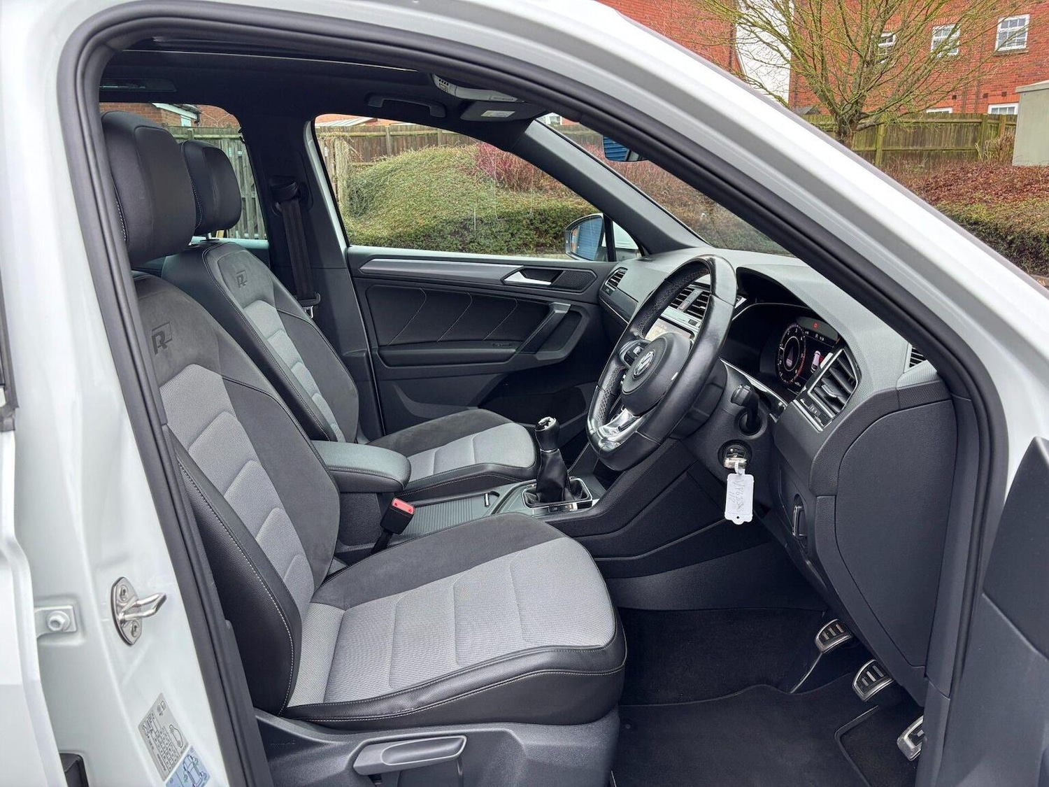 Used Volkswagen Tiguan 2018 for sale - 77501453: Photo 25