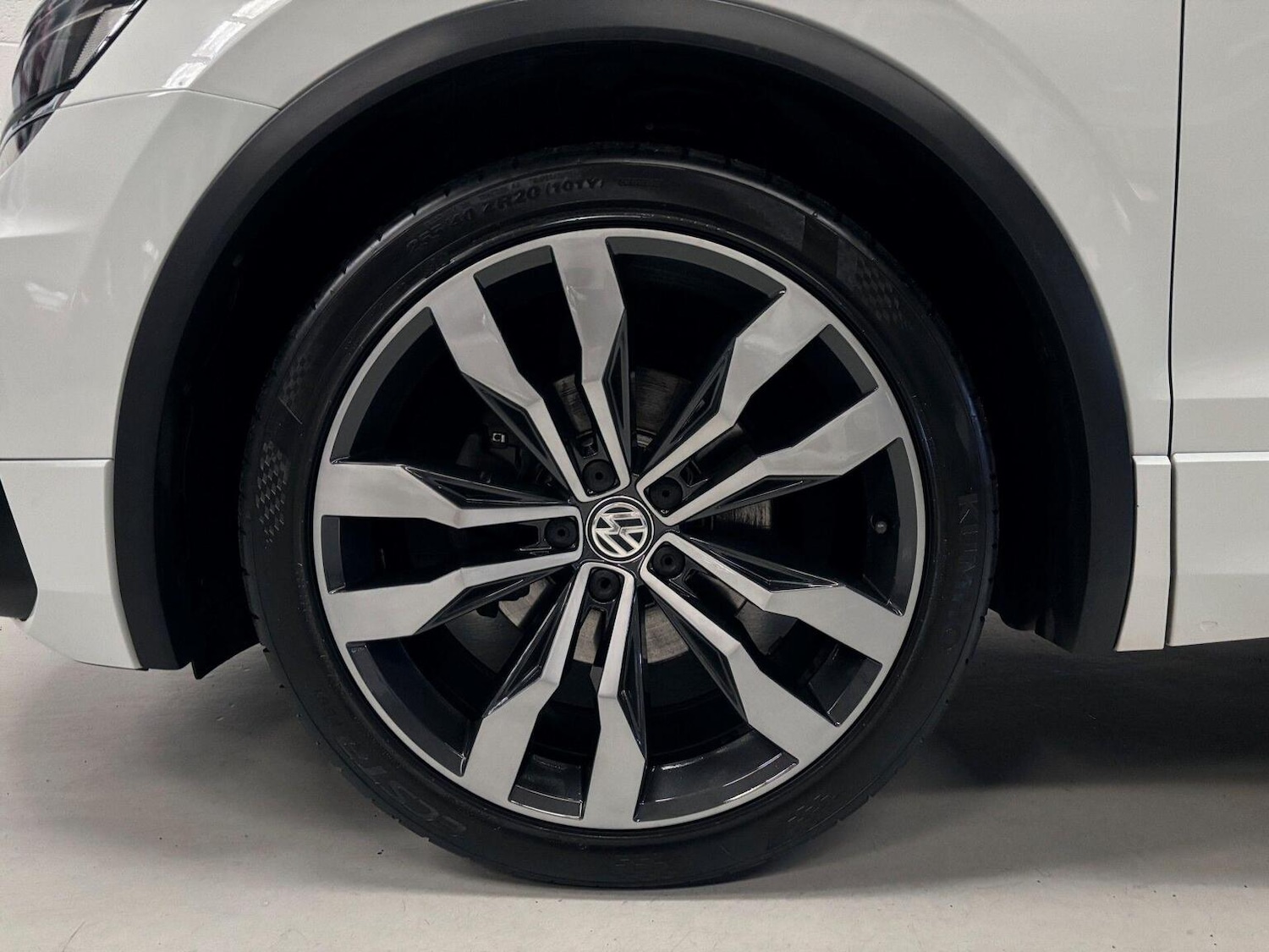 Used Volkswagen Tiguan 2018 for sale - 77501453: Photo 40