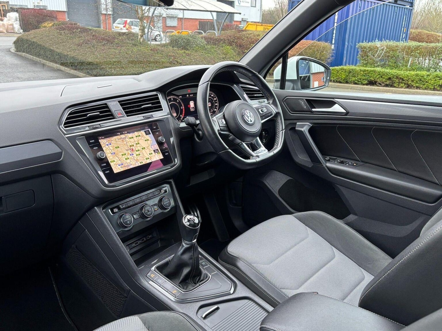 Used Volkswagen Tiguan 2018 for sale - 77501453: Photo 6