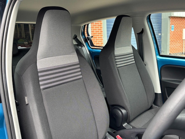 Used Volkswagen up! 2021 for sale - 75647219: Photo 28