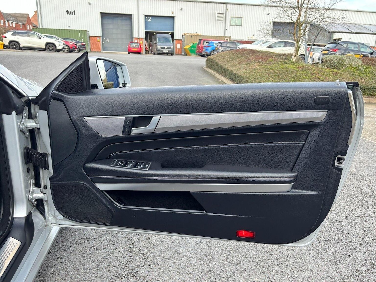 Used Mercedes-Benz E Class 2017 for sale - 77656299: Photo 31