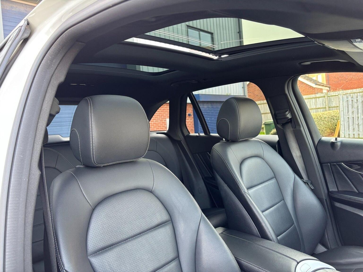 Used Mercedes-Benz GLC 2019 for sale - 77781669: Photo 19