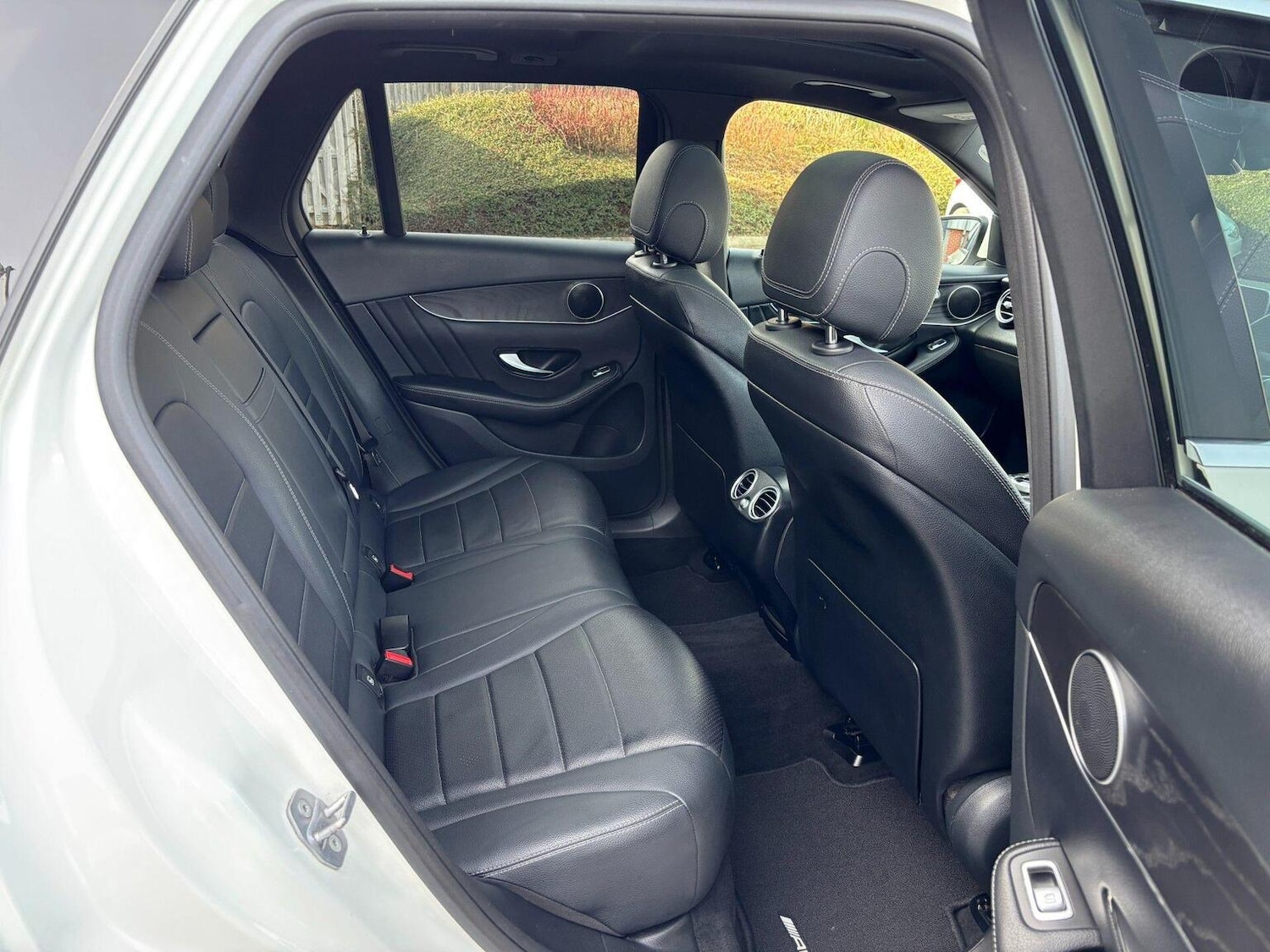 Used Mercedes-Benz GLC 2019 for sale - 77781669: Photo 7