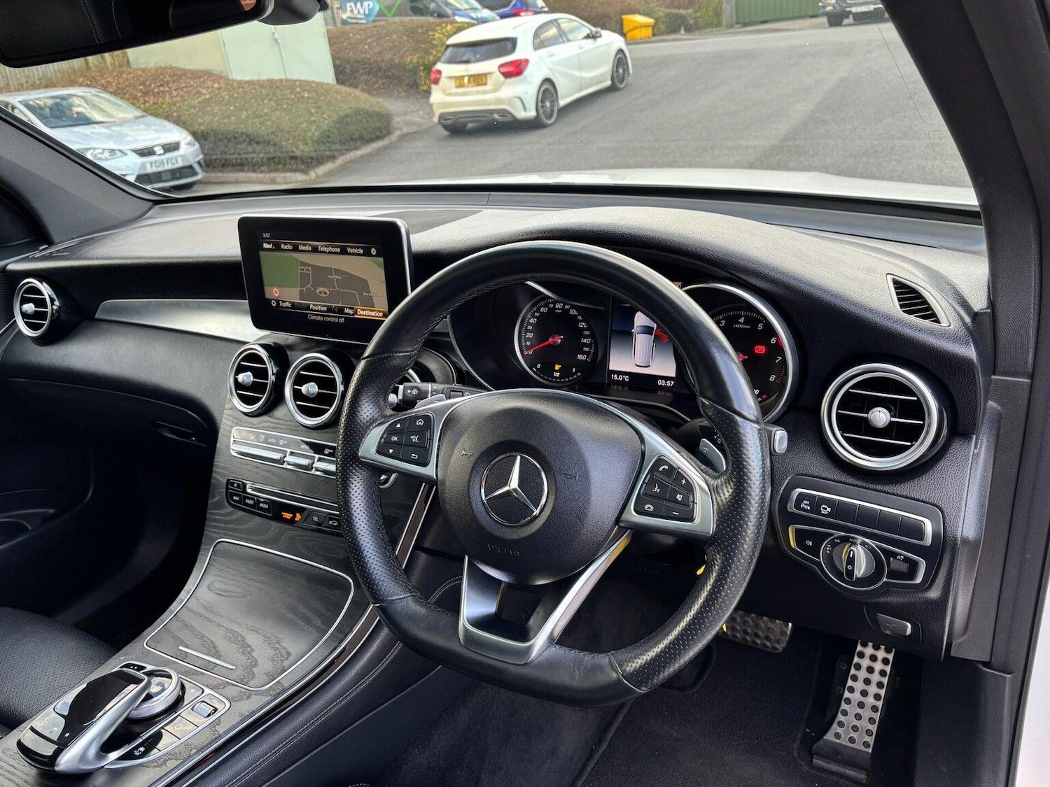 Used Mercedes-Benz GLC 2019 for sale - 77721389: Photo 32