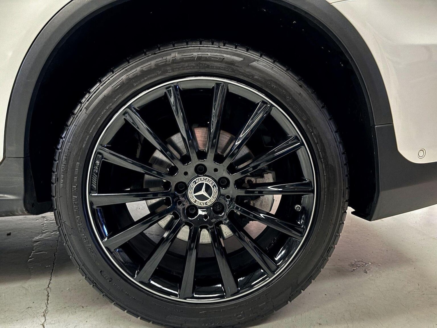 Used Mercedes-Benz GLC 2019 for sale - 77721389: Photo 39