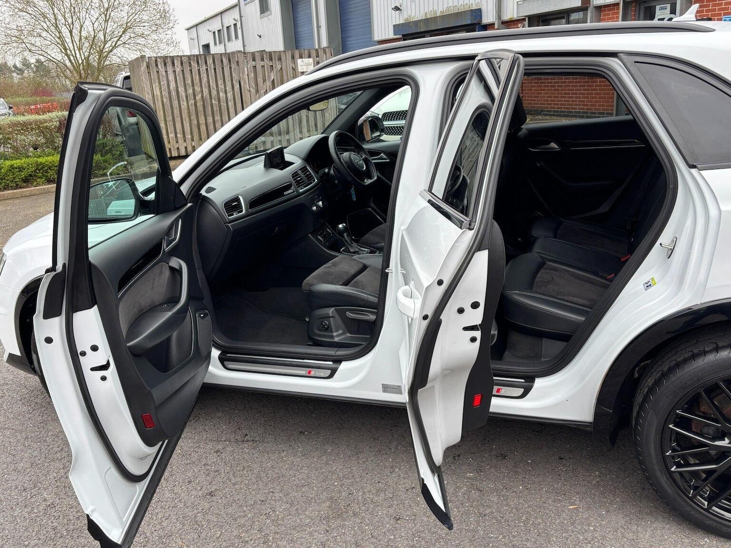 Used Audi Q3 2018 for sale - 77781784: Photo 27