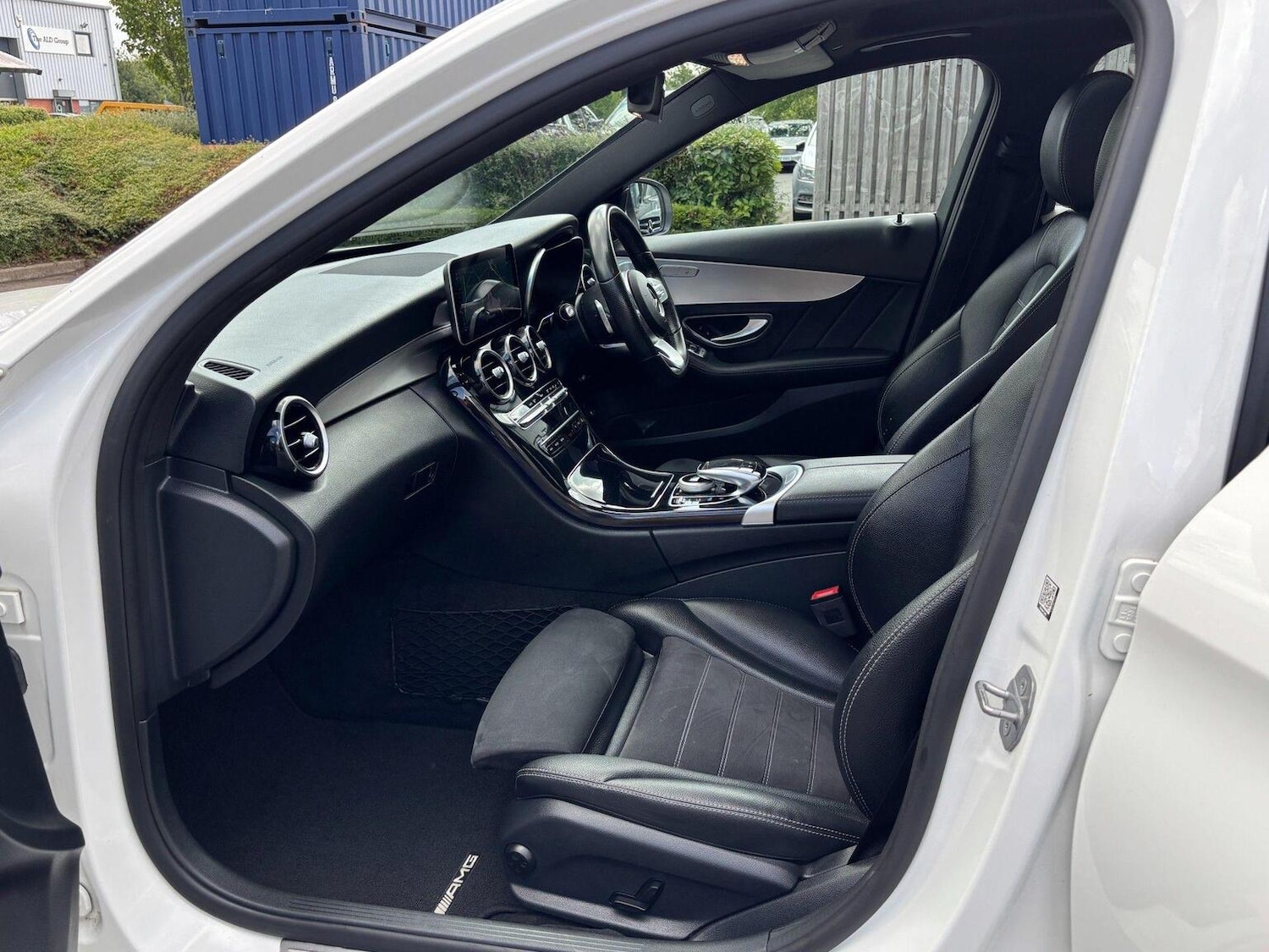 Used Mercedes-Benz C Class 2018 for sale - 76794062: Photo 23