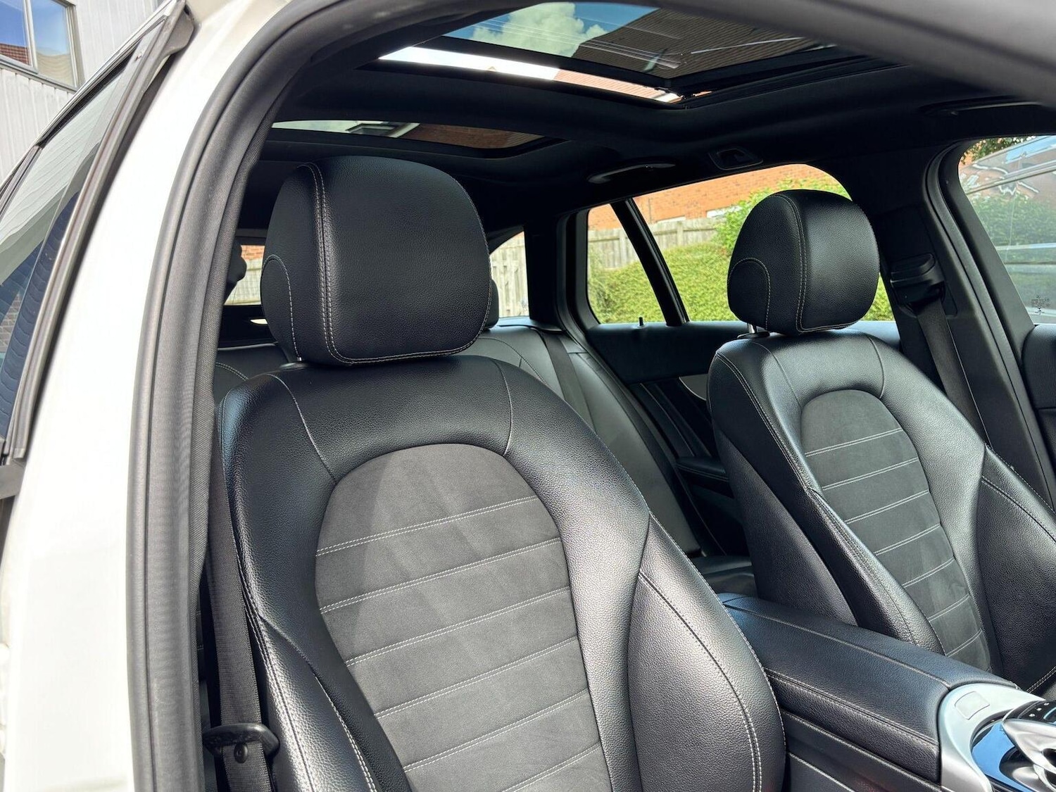 Used Mercedes-Benz C Class 2018 for sale - 76794062: Photo 35