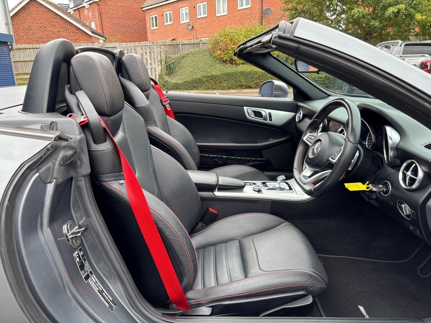 Used Mercedes-Benz SLC 2017 for sale - 76673144: Photo 14