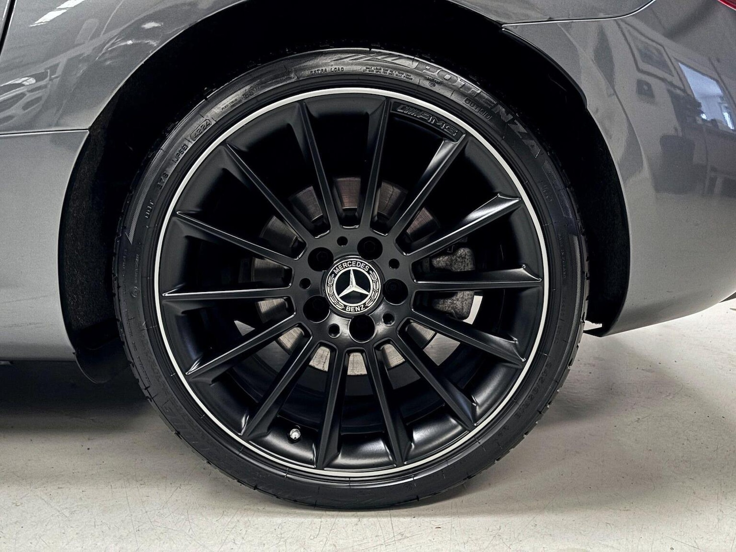 Used Mercedes-Benz SLC 2017 for sale - 76673144: Photo 40