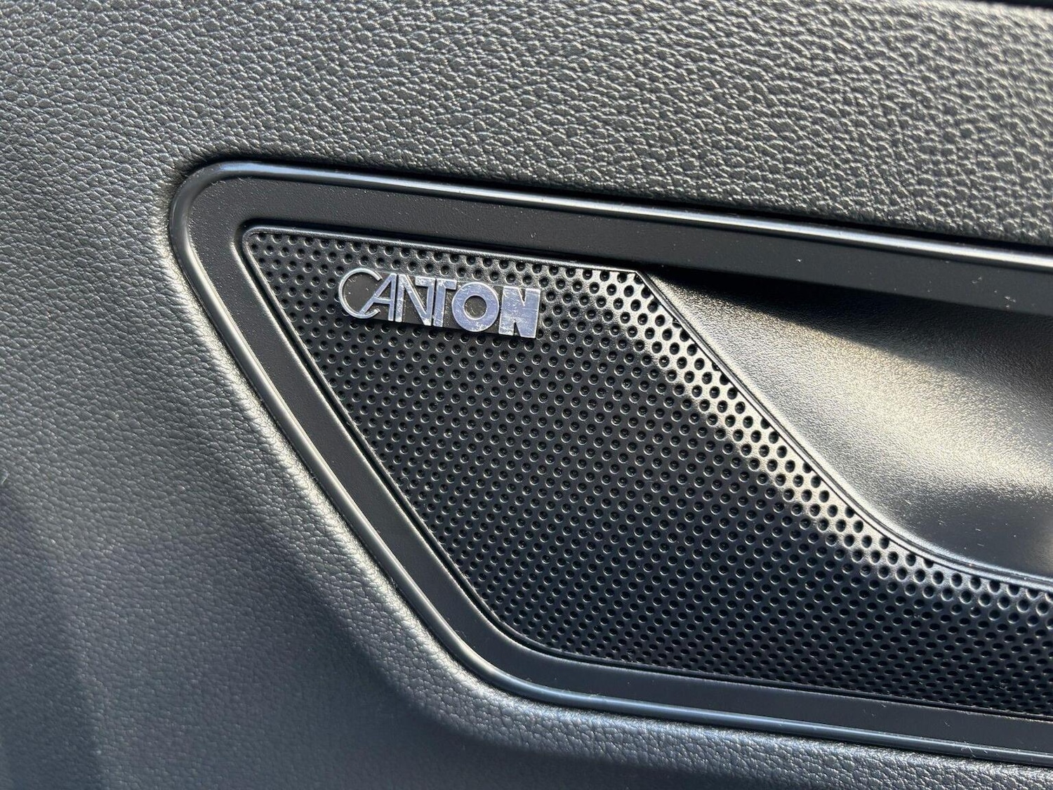 Used Skoda Karoq 2021 for sale - 76673143: Photo 12