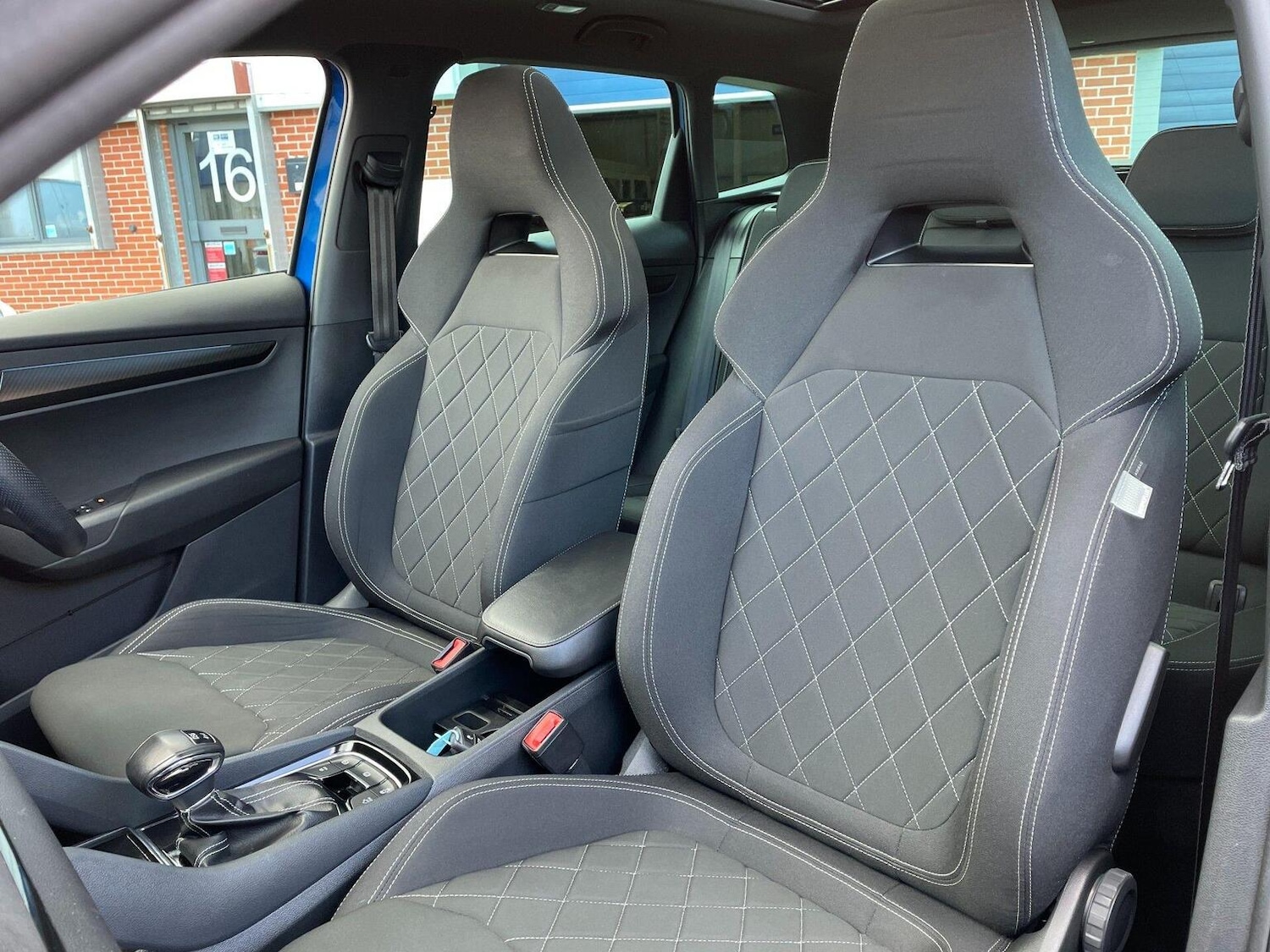 Used Skoda Karoq 2021 for sale - 76673143: Photo 38