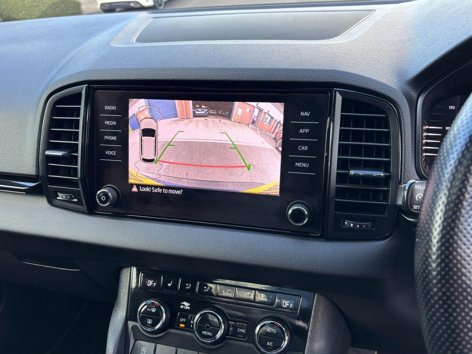 Used Skoda Karoq 2021 for sale - 78223002: Photo 12