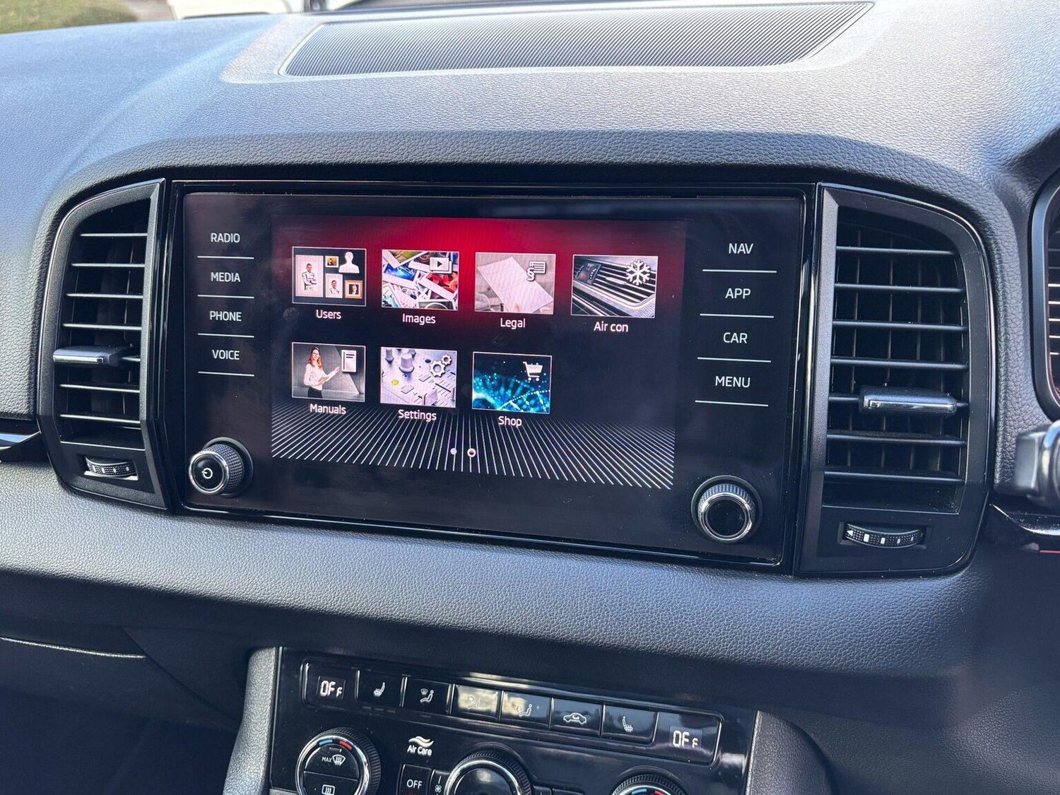 Used Skoda Karoq 2021 for sale - 78223002: Photo 14