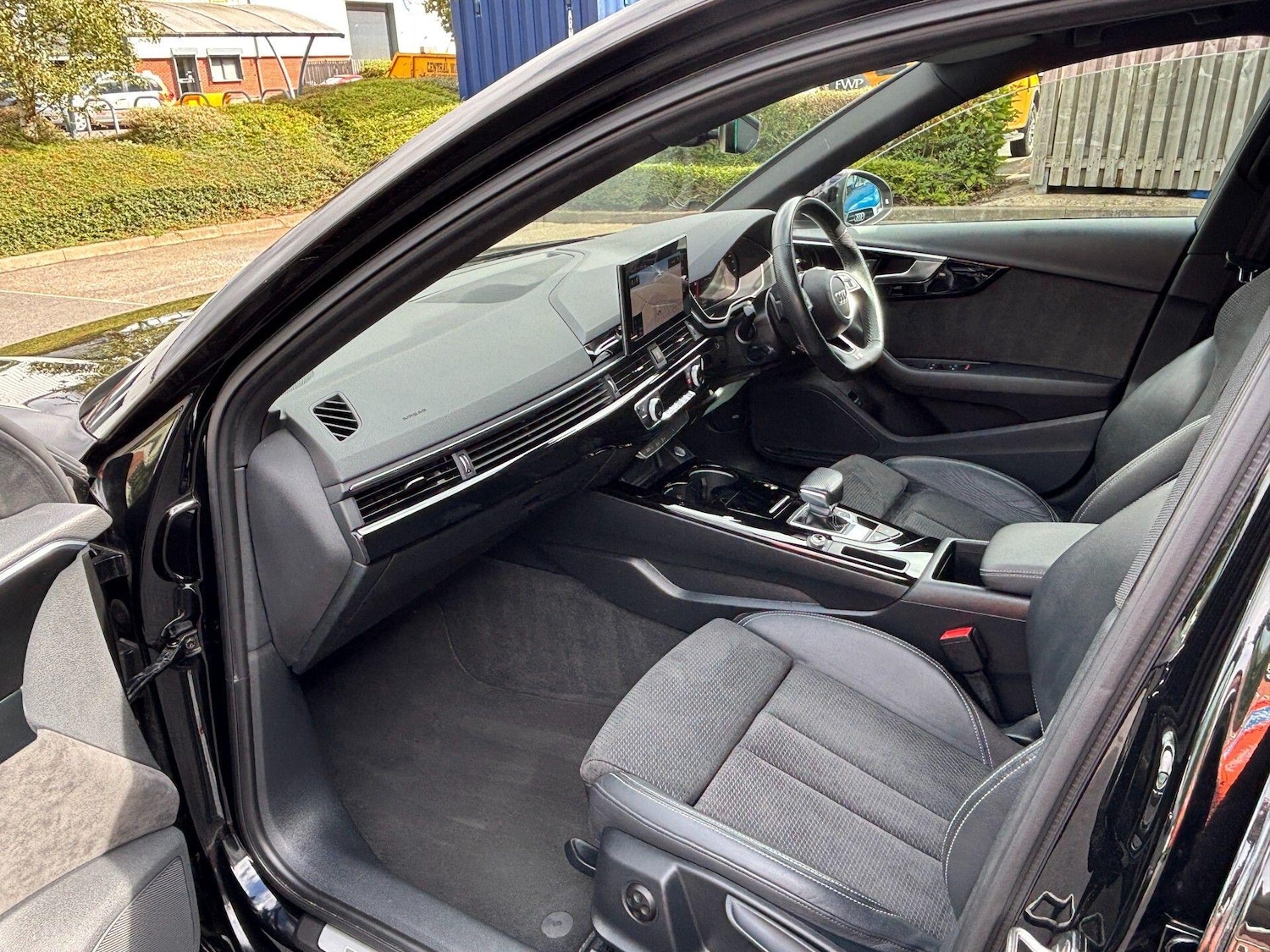 Used Audi A4 2021 for sale - 76615686: Photo 27