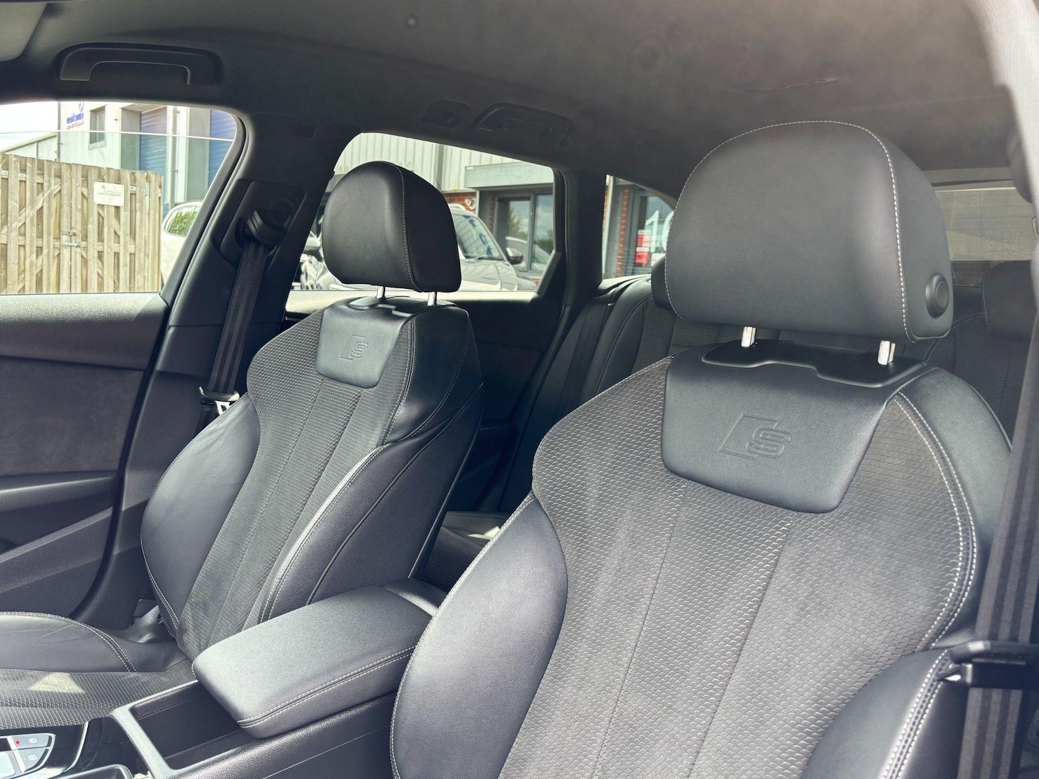 Used Audi A4 2021 for sale - 76615686: Photo 32