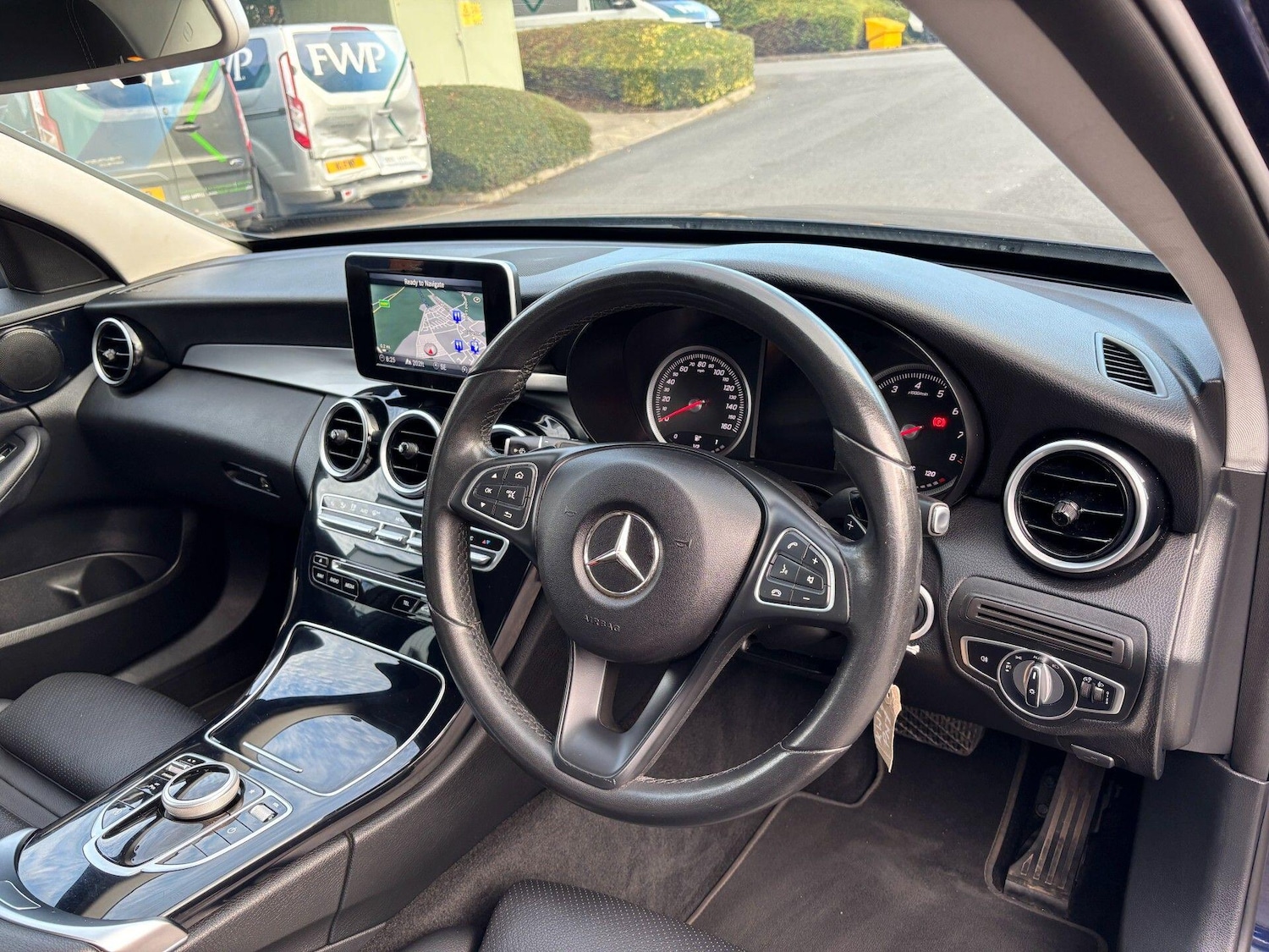 Used Mercedes-Benz C Class 2018 for sale - 76615685: Photo 23