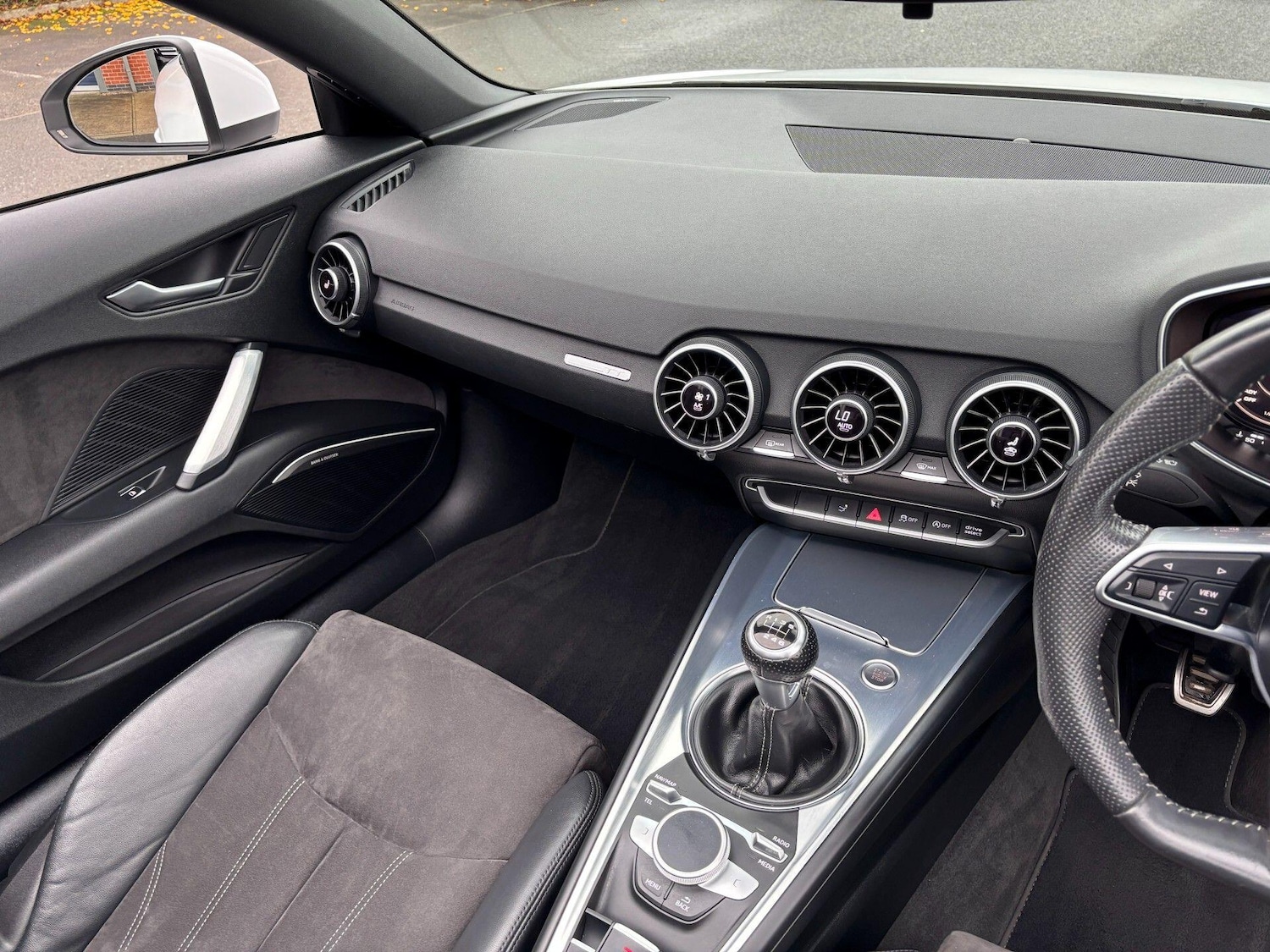 Used Audi TT 2016 for sale - 76615673: Photo 19